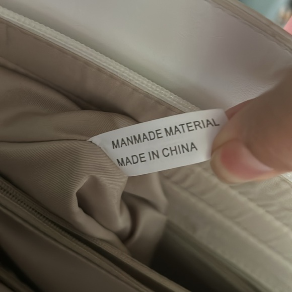 Adorable floral print handbag for the summer ☀️ - Picture 7 of 7